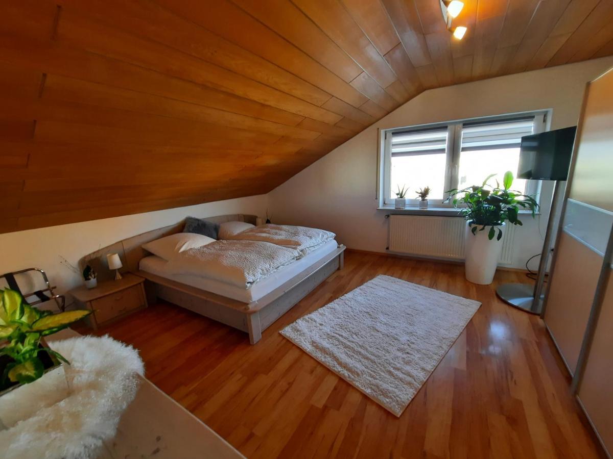 Pflaumers Ferienwohnung Eppingen Bagian luar foto